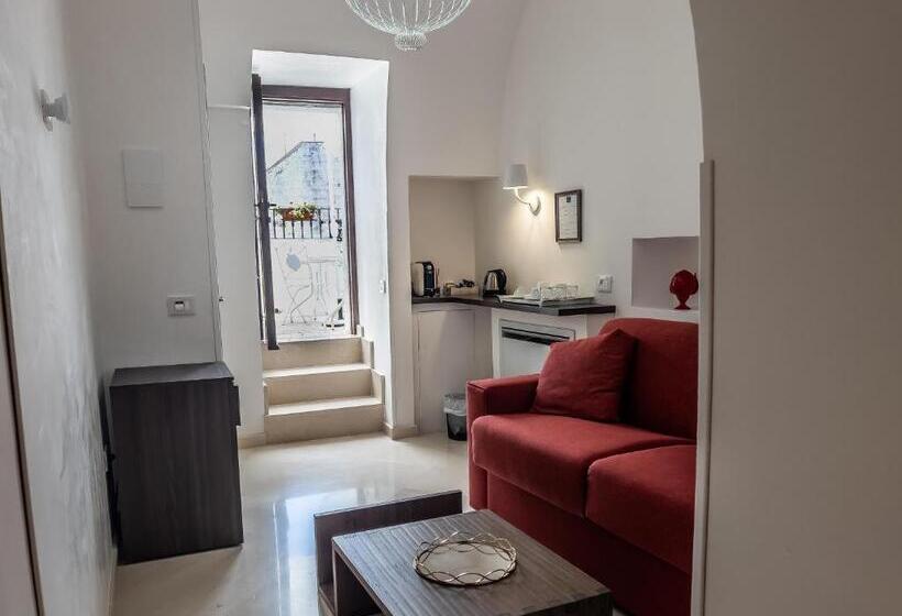 غرفة قياسية, Domus San Giovanni