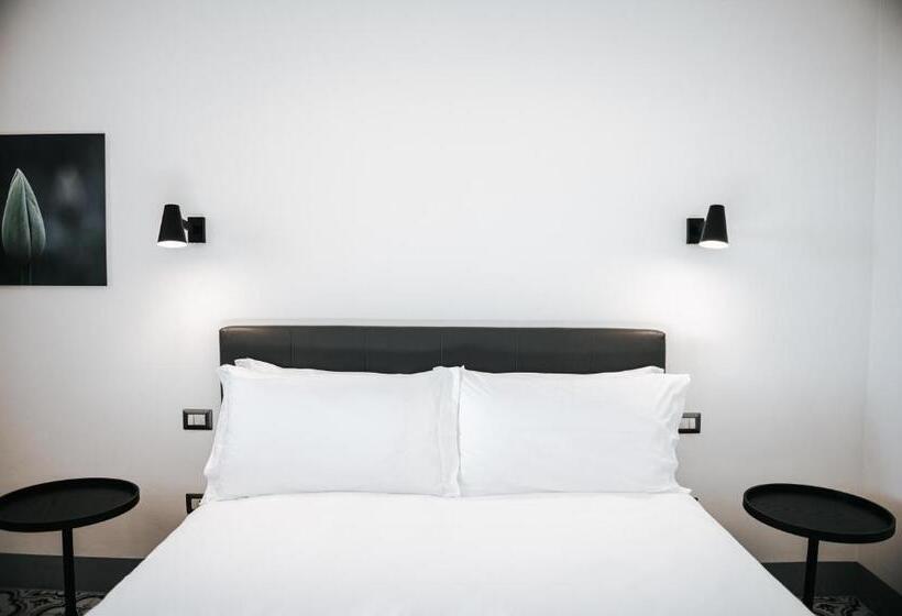 סוויטת ג'וניור עם טרסה, Palazzo Frangipane