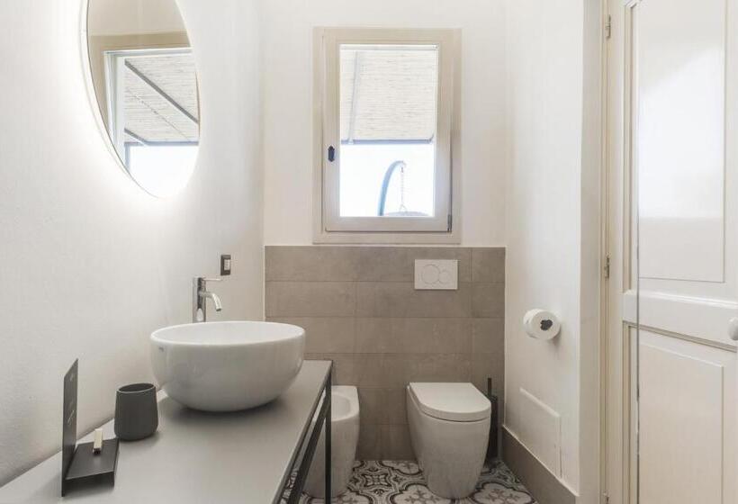 סוויטת ג'וניור עם טרסה, Palazzo Frangipane