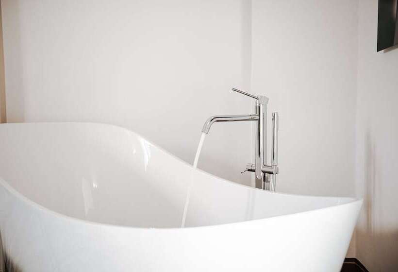 סוויטה, Palazzo Frangipane