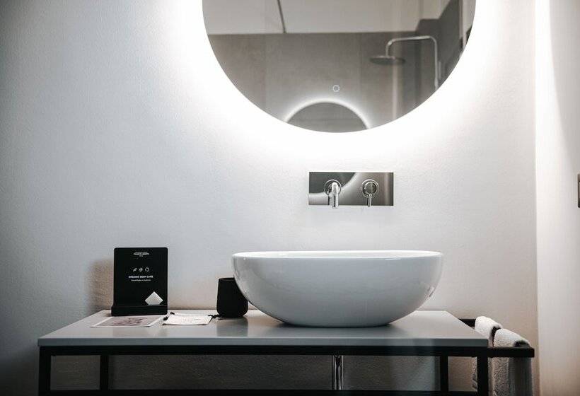 סוויטה, Palazzo Frangipane