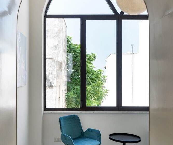 سوییت, Palazzo Frangipane