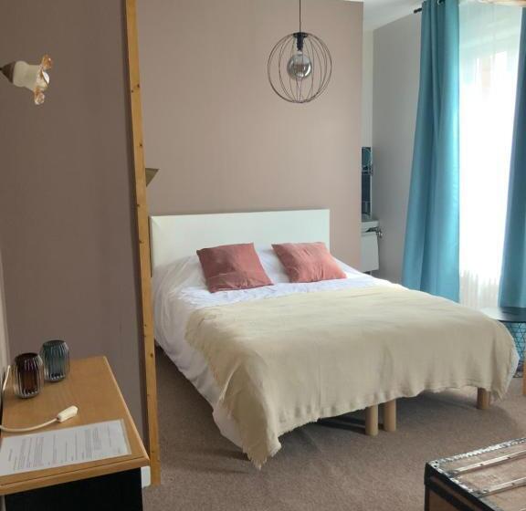 Номер Стандарт, Par La Dives