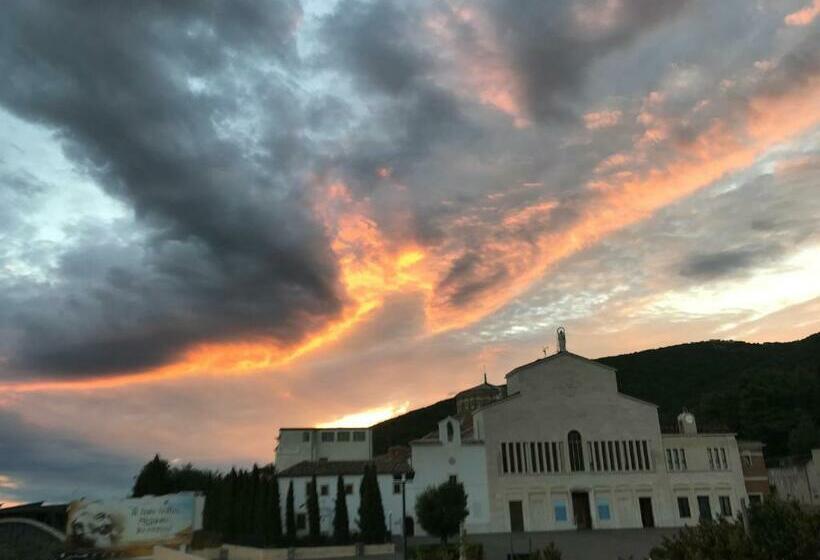 اتاق استاندارد یک نفره, Albergo Pensione Bianco