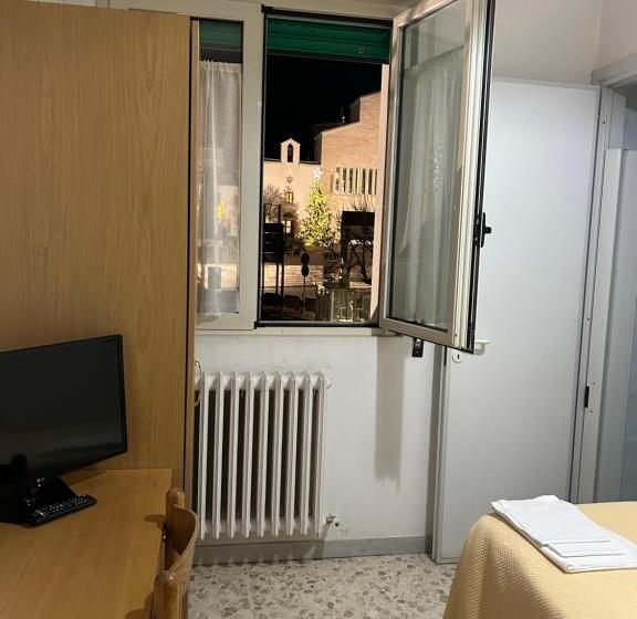 스탠다드 싱글 룸, Albergo Pensione Bianco