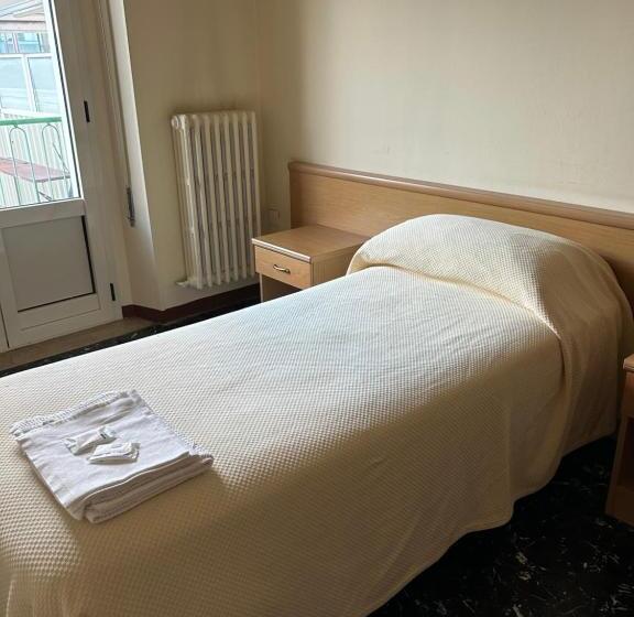 이코노미 싱글 룸, Albergo Pensione Bianco