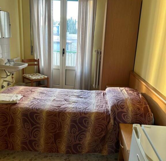 이코노미 싱글 룸, Albergo Pensione Bianco