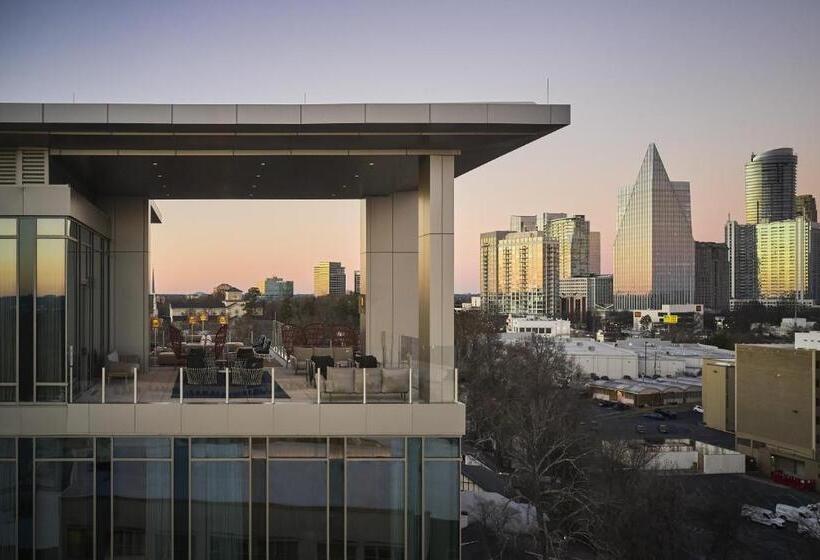 스위트 킹사이즈 침대, Thompson Atlanta Buckhead, By Hyatt