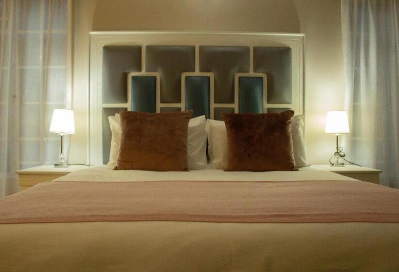 غرفة ديلوكس, If Not Why Not Guesthouse