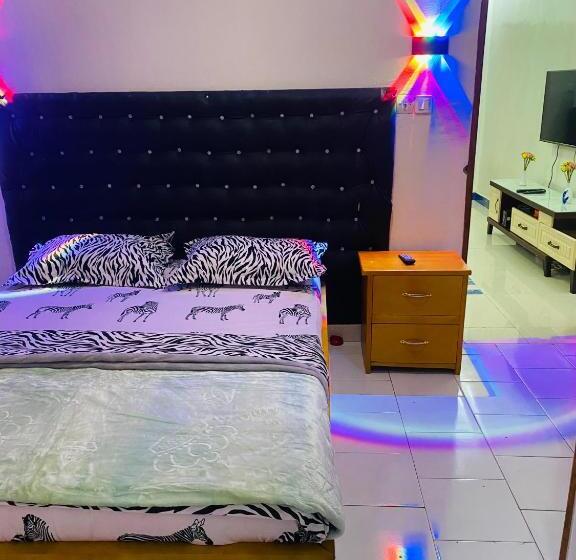 استودیوی لوکس, Residence Svet