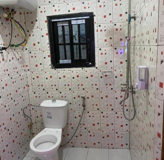 סטודיו דלוקס, Residence Svet