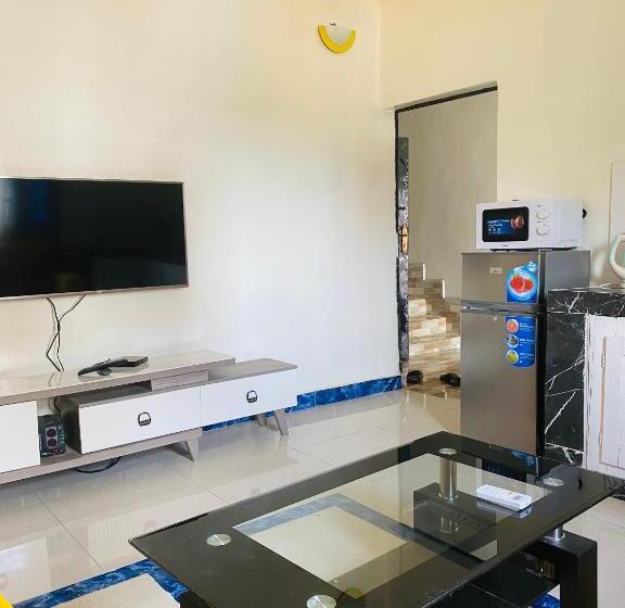 סטודיו דלוקס, Residence Svet