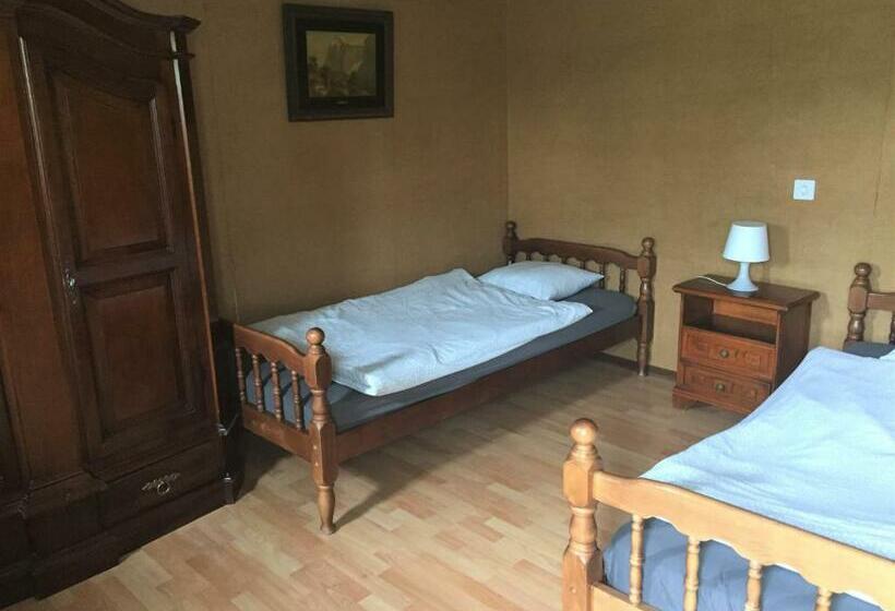 חדר סטודיו סטנדרד, Auberge Du Peu Péquignot