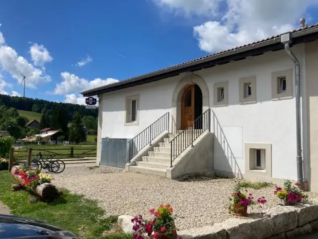 ３ベッドルームアパートメント, Auberge Du Peu Péquignot