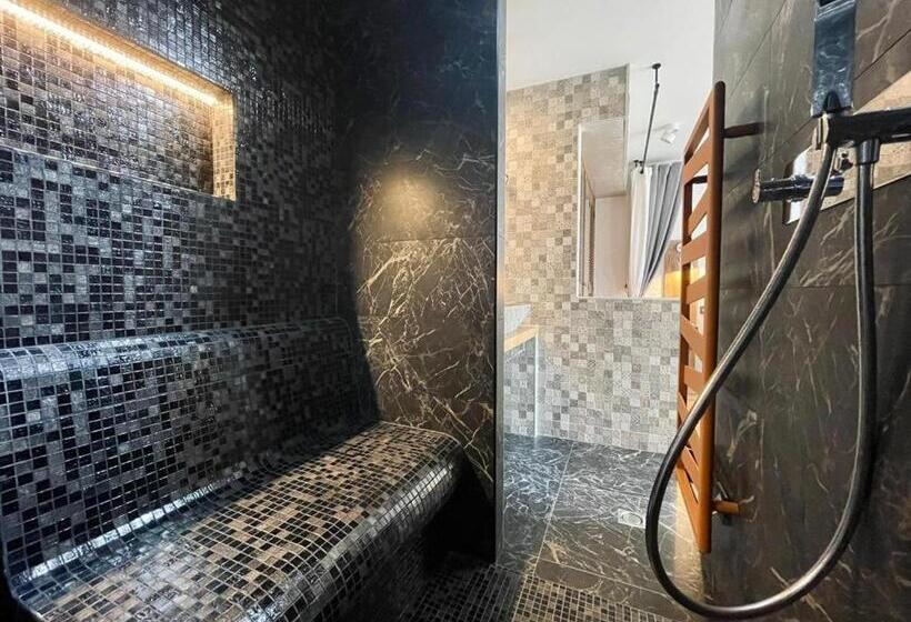 キングサイズベッドのデラックスルーム, Escondida