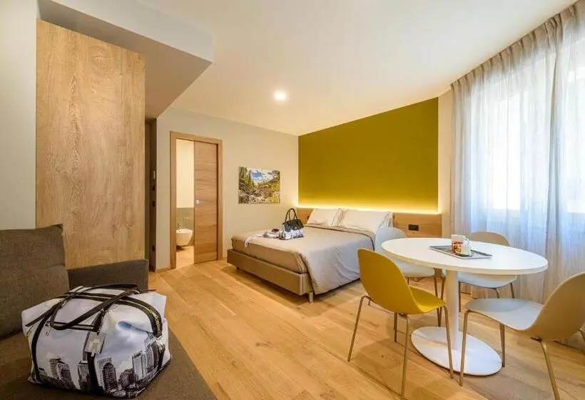 デラックスの4人部屋, Sanmartino Suite