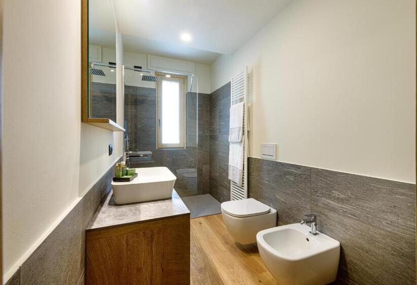 غرفة ديلوكس, Sanmartino Suite