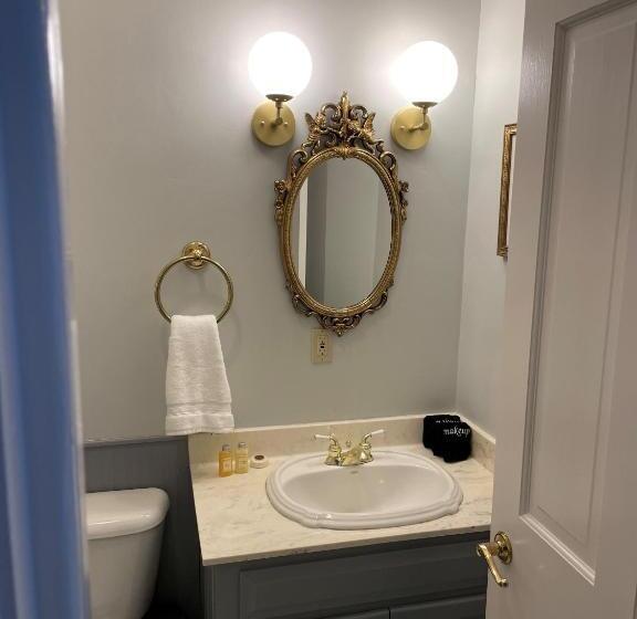 غرفة سوبيريور سرير كينج, The Grand