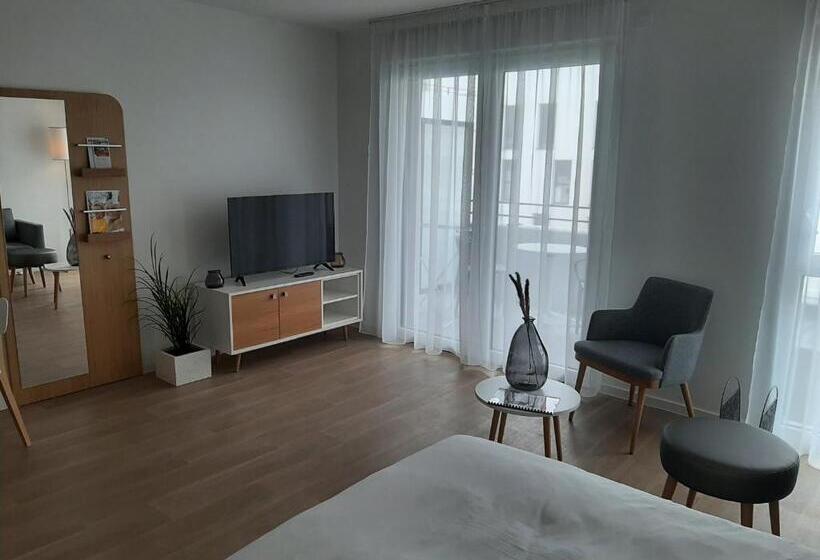 Monolocale Standard, Domitys L Opaline