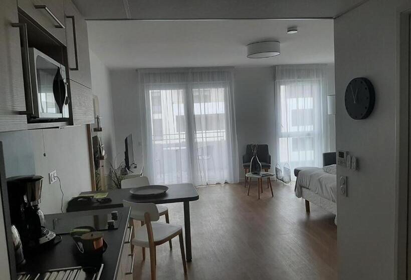 Monolocale Standard, Domitys L Opaline