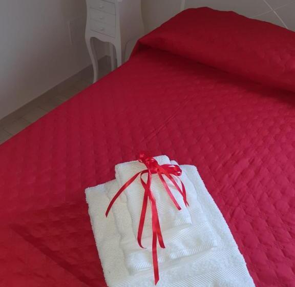 غرفة قياسية سرير كينج, Colle Del Mirto