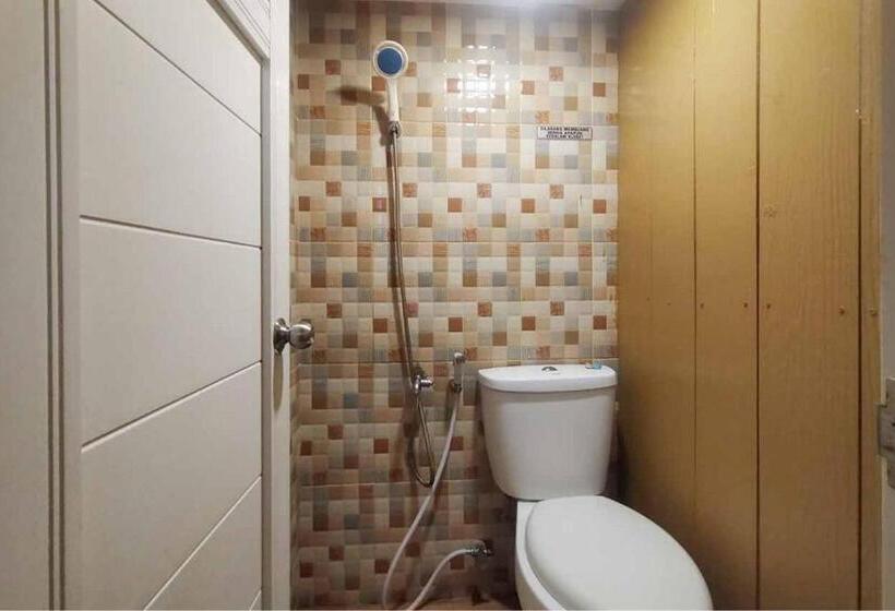 스탠다드 룸, D H Mansion La Rosa Syariah Sentul Mitra Reddoorz