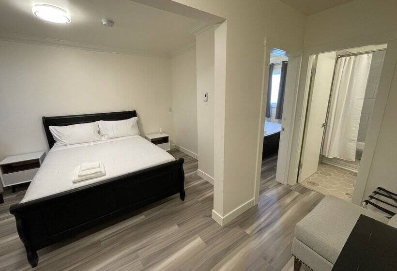 سوییت لوکس, Destination Inn