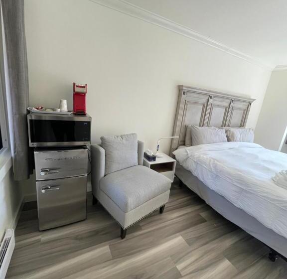 استودیو استاندارد با تخت کینگ, Destination Inn