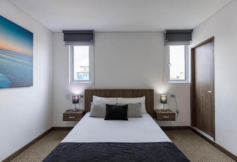 수피리어 룸, Velero