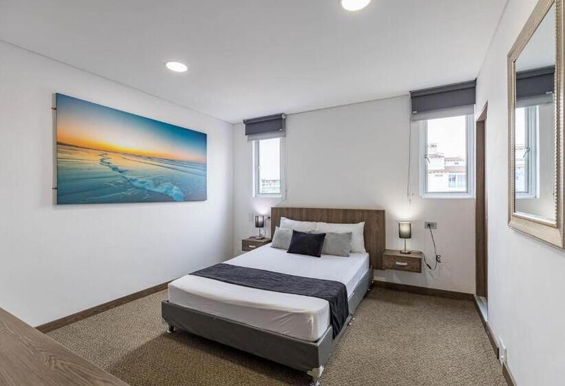 수피리어 룸, Velero