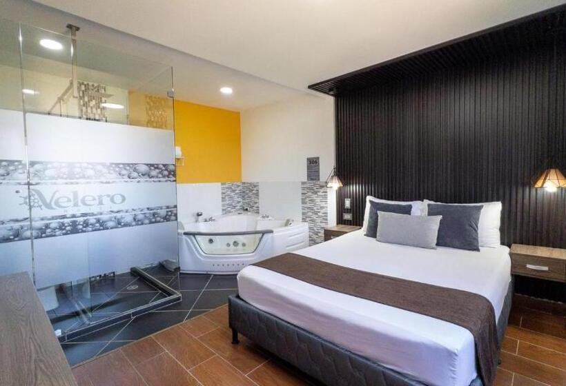 디럭스 룸, Velero