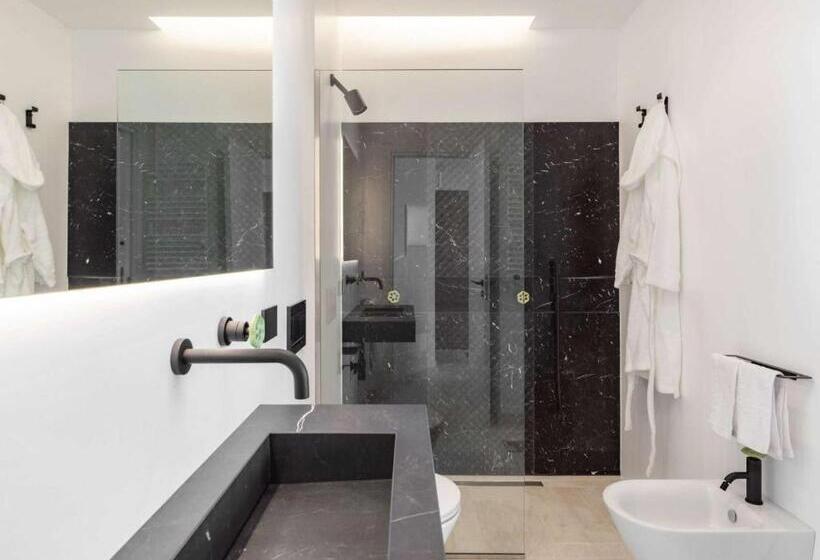 带1个卧室的带阳台的公寓, Maina Country Resort