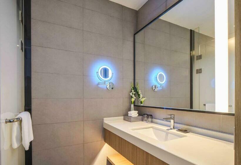 Номер Superior Кровать Кинг, Novotel Shanghai Qingpu Excellence