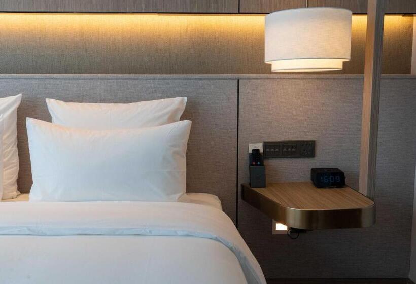 Номер Deluxe, Novotel Shanghai Qingpu Excellence