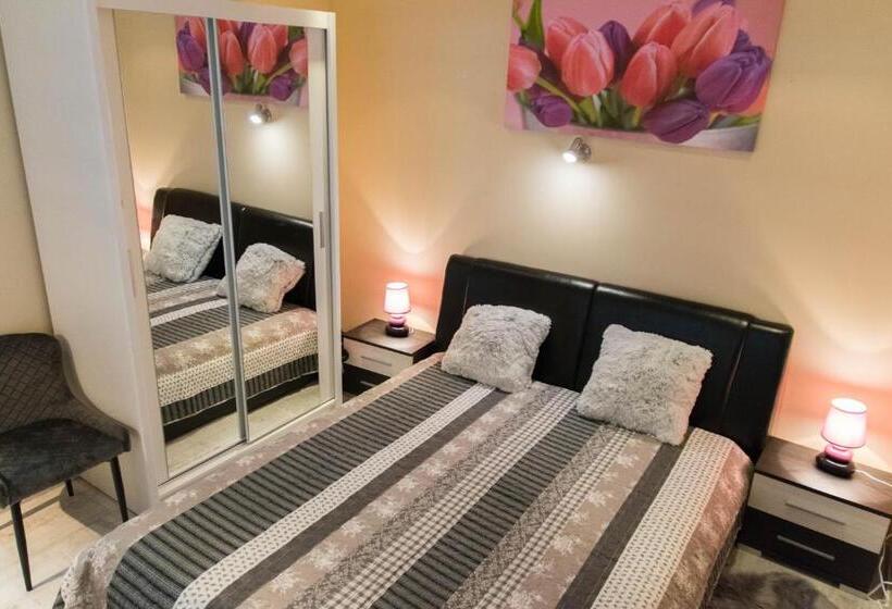 キングサイズベッドのスーペリアルーム, Délibáb Wellness Vendégház