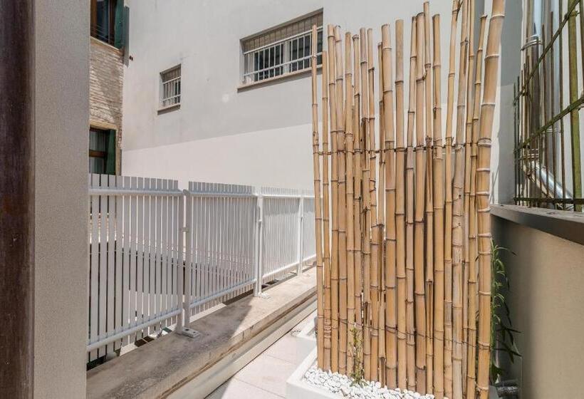 Quarto deluxe, Blooms Botanical Rooms