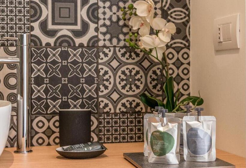 اتاق استاندارد, Blooms Botanical Rooms