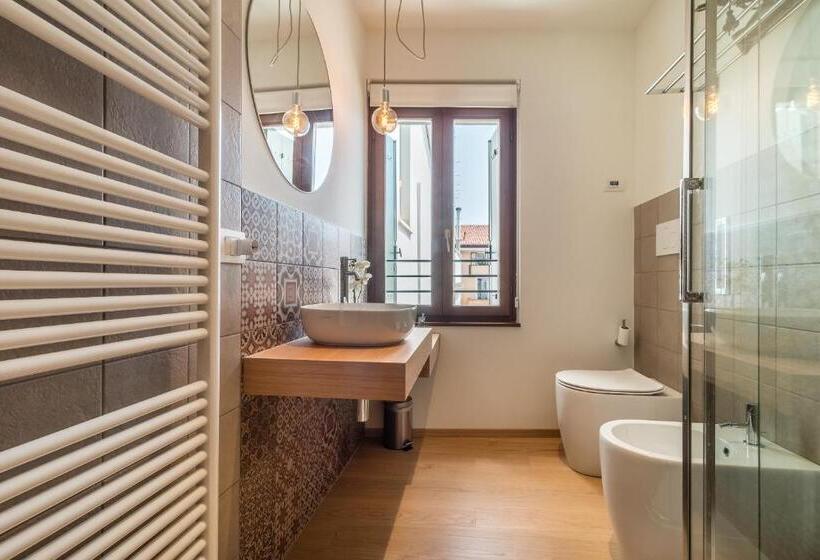 Quarto standart com varanda, Blooms Botanical Rooms