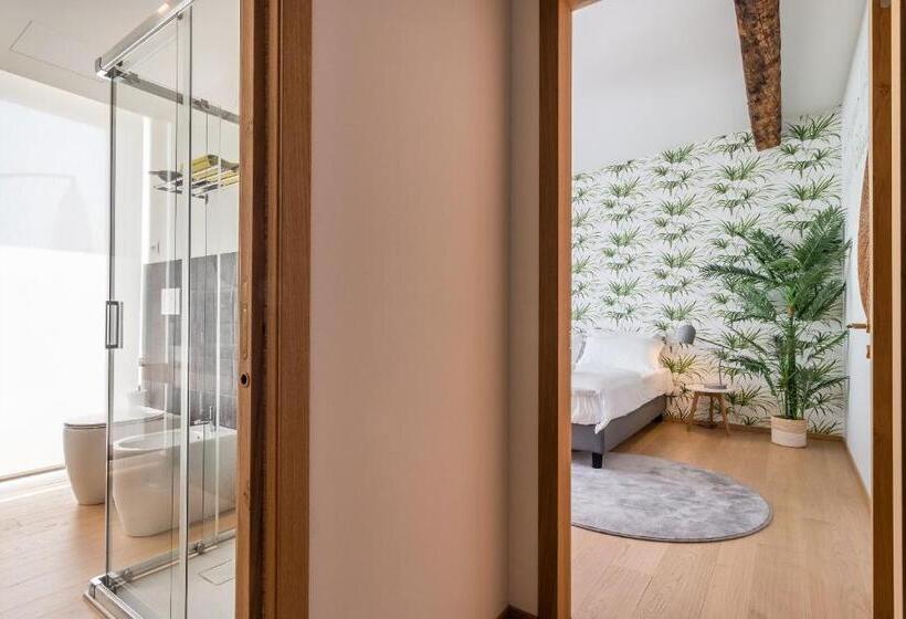 Quarto standart com terraça, Blooms Botanical Rooms