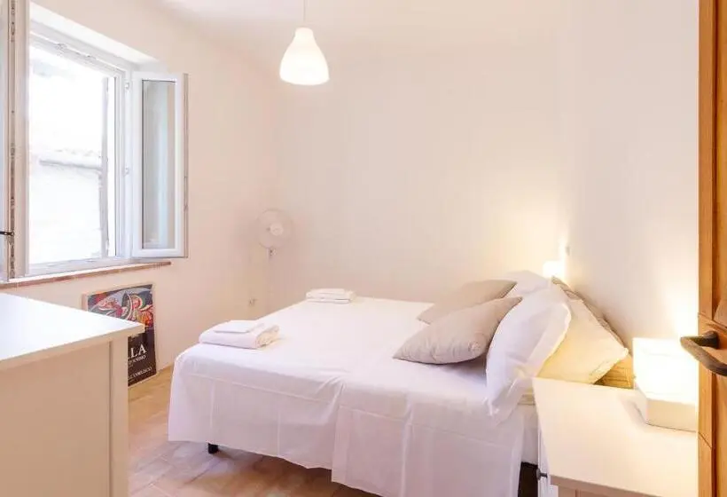 デラックスルーム, Un Posto