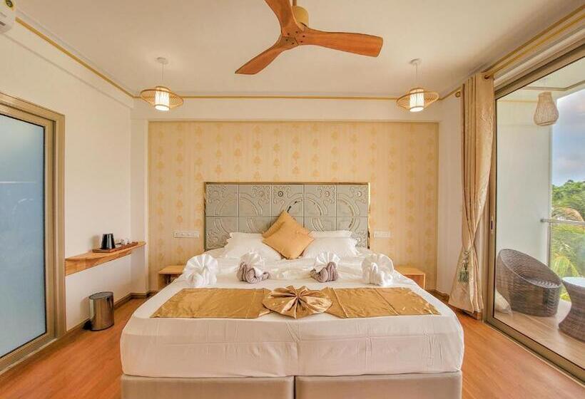 اتاق سوپریور با چشمانداز باغ, Jeym Lodge