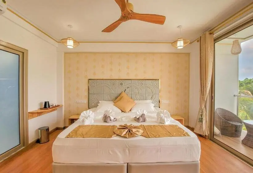 اتاق سوپریور با چشم‌انداز باغ, Jeym Lodge