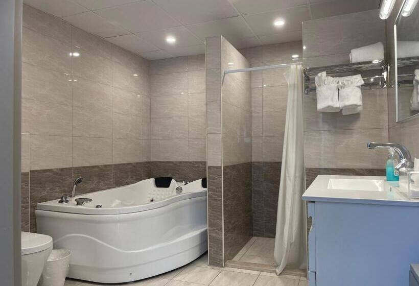 سوئیت با تخت بزرگ, Mizirawi Historic