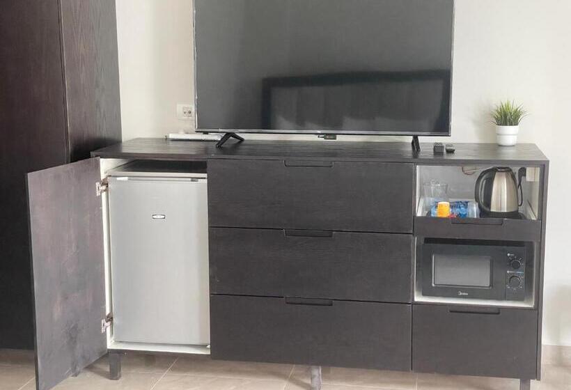 اتاق لوکس سه تخته, Mizirawi Historic