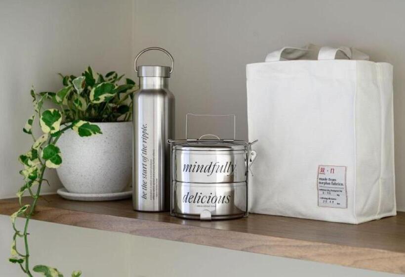 발코니 디럭스 룸, Neera Retreat