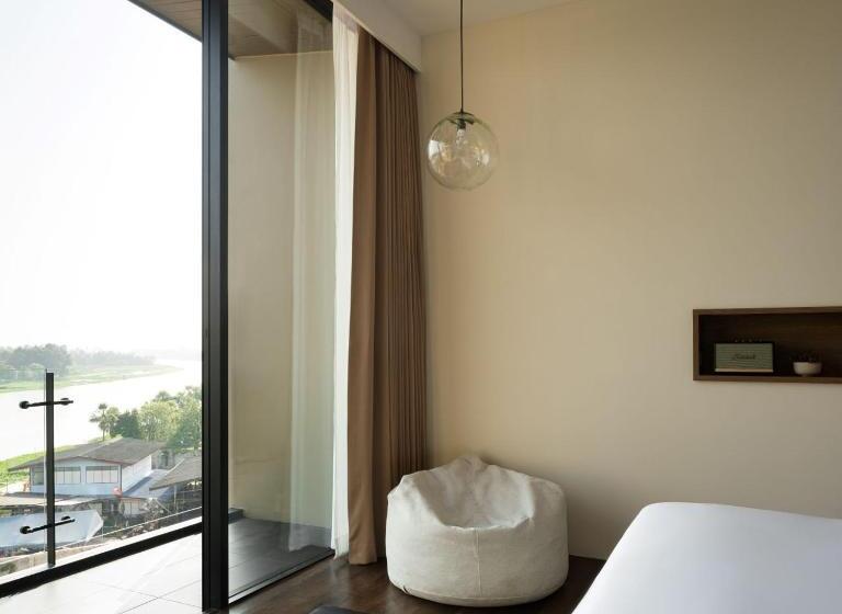 발코니 디럭스 룸, Neera Retreat