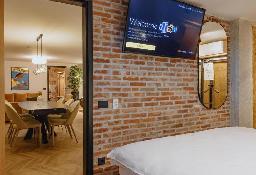 آپارتمان 2 خوابه, One66