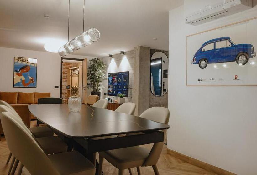 آپارتمان 2 خوابه, One66