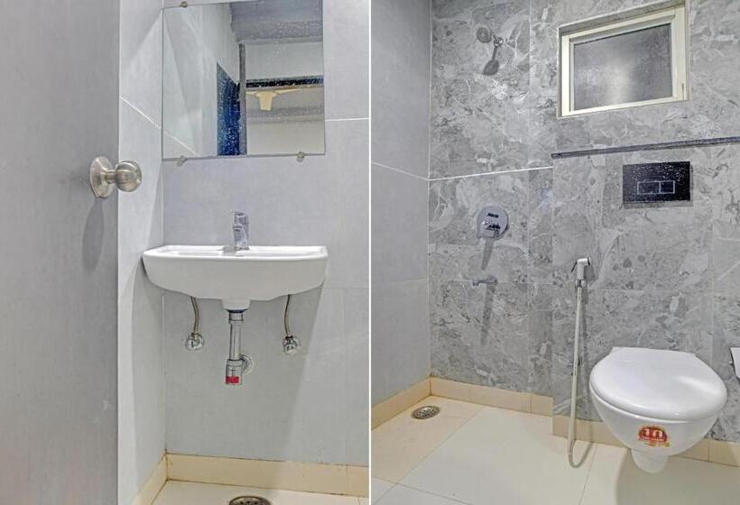 اتاق استاندارد, Townhouse 81349 Townhouse Friends Inn