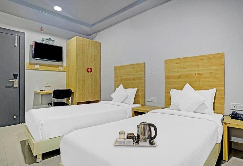 اتاق استاندارد, Townhouse 81349 Townhouse Friends Inn